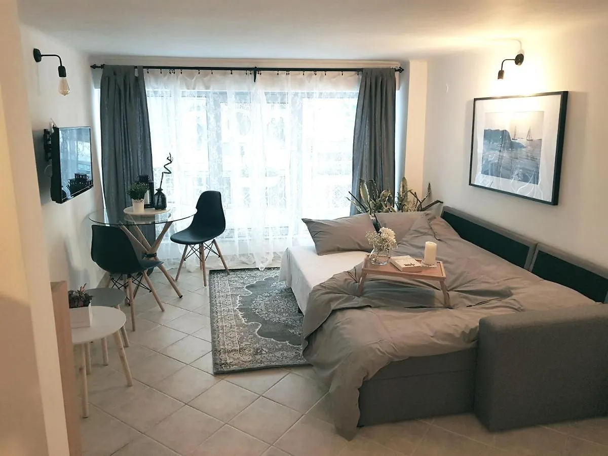 Loui Navarinou Comfy Apartment Thessaloniki
